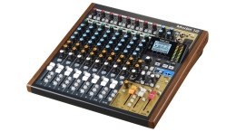 Tascam Model 12 - 10-kanałowy mikser z 12-ścieżkowym rejestratorem TASCAM